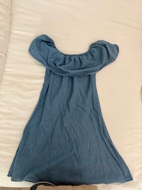 Noble U Blue Off-Shoulder Mini Dress